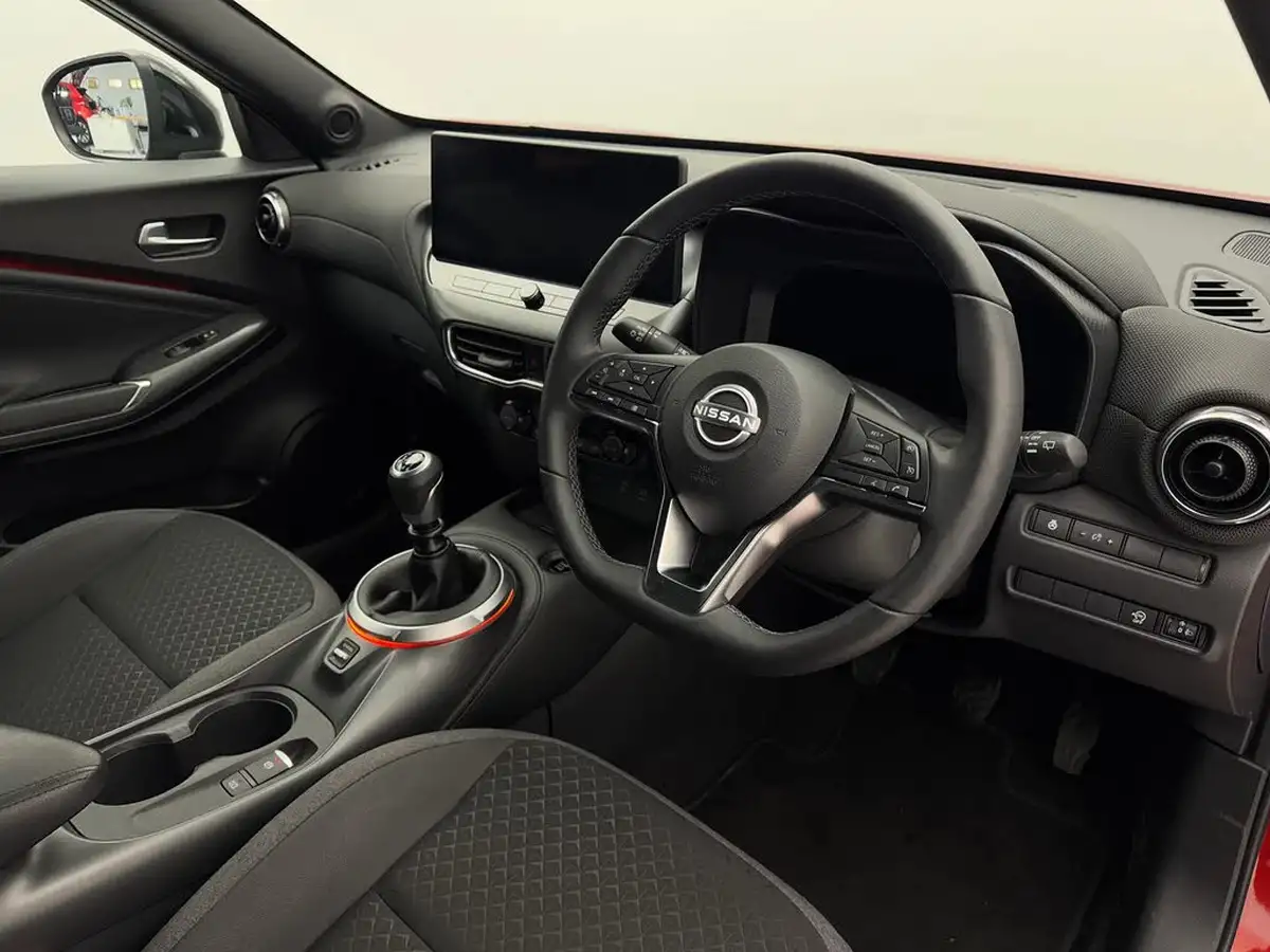 2024-nissan-juke-10-dig-t-n-connecta-big-19