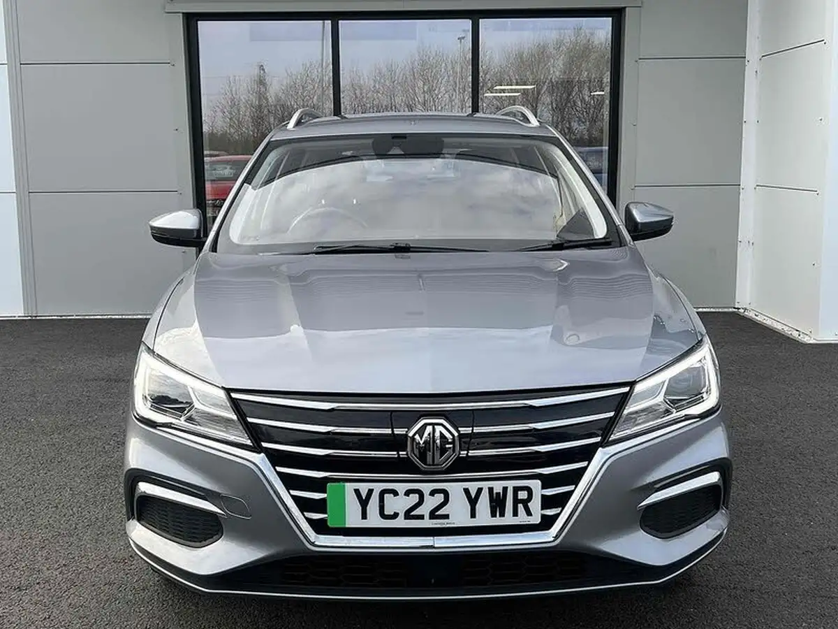 2022-mg-mg5-e-exclusive-ev-long-range-big-1