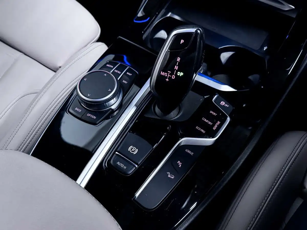 2020-bmw-x3-20-xdrive-30e-m-sport-big-29