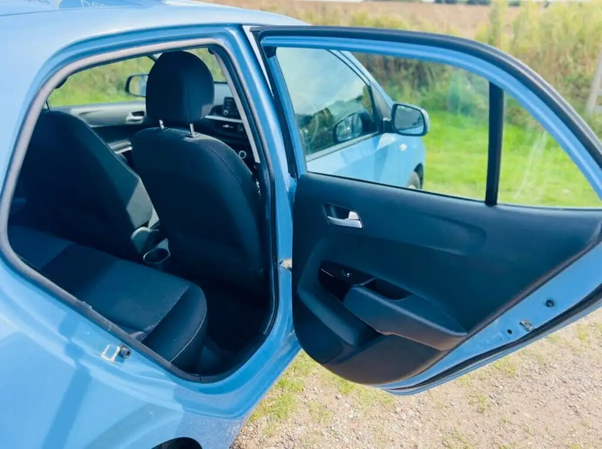 2020-kia-picanto-125-2-big-27