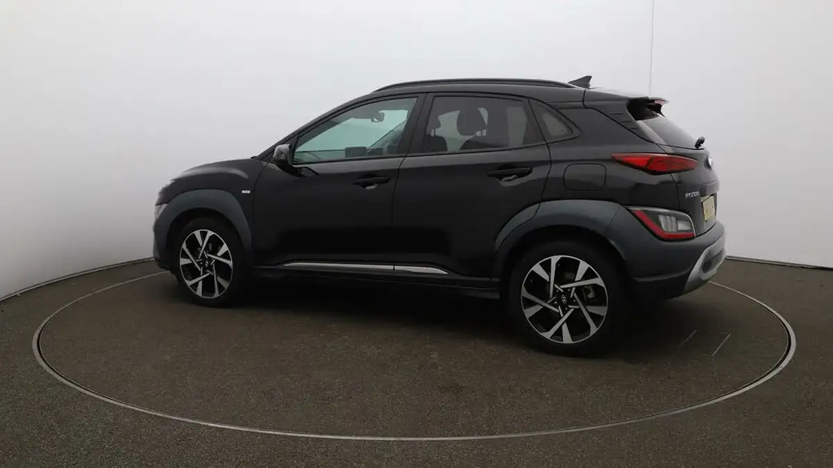 2023-hyundai-kona-10-t-gdi-premium-big-38