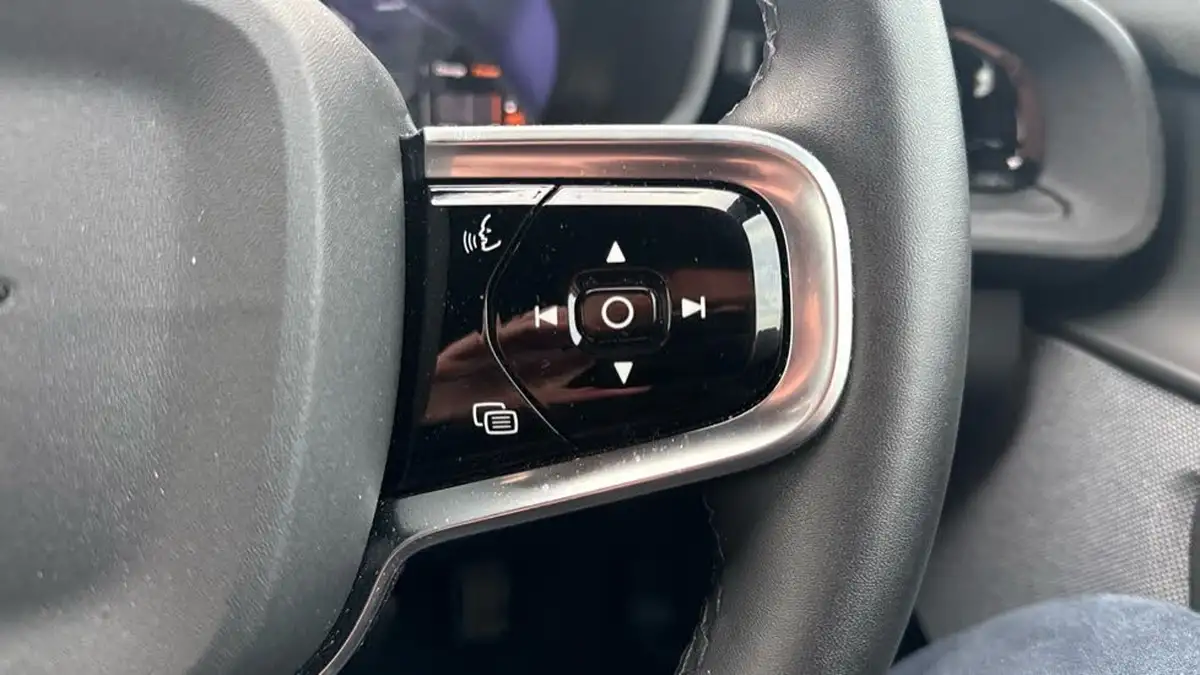 2021-polestar-polestar-2-e-ps2-300kw-long-dual-hatchback-big-26