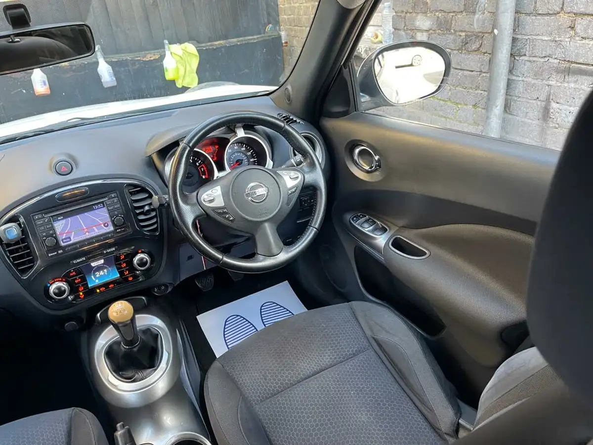2012-nissan-juke-16-acenta-premium-16v-1598cc-big-21