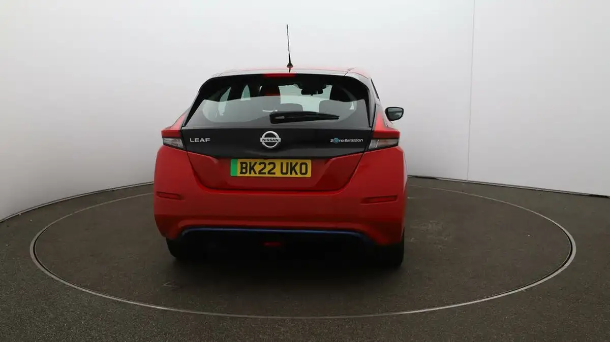2022-nissan-leaf-e-acenta-big-6