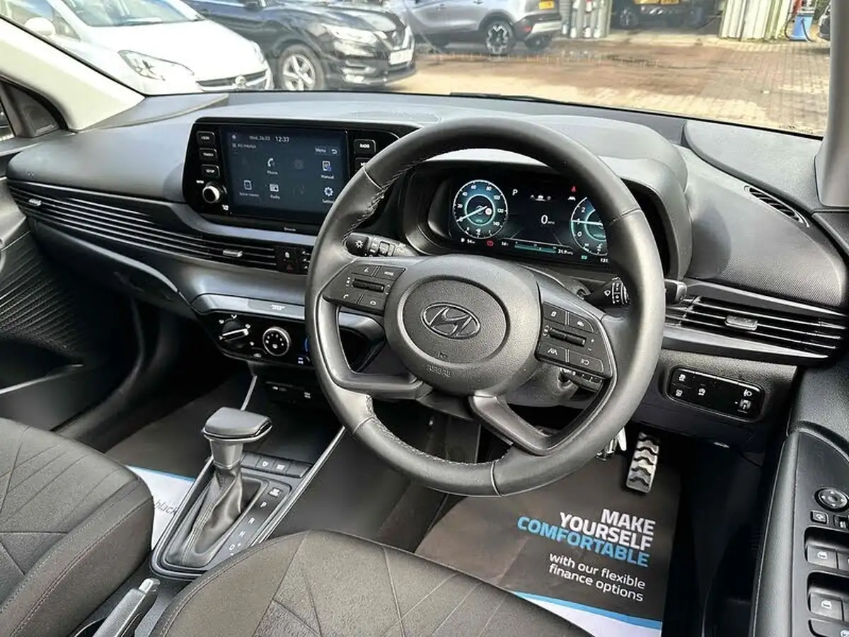 2022-hyundai-bayon-10-t-gdi-se-connect-dct-big-32