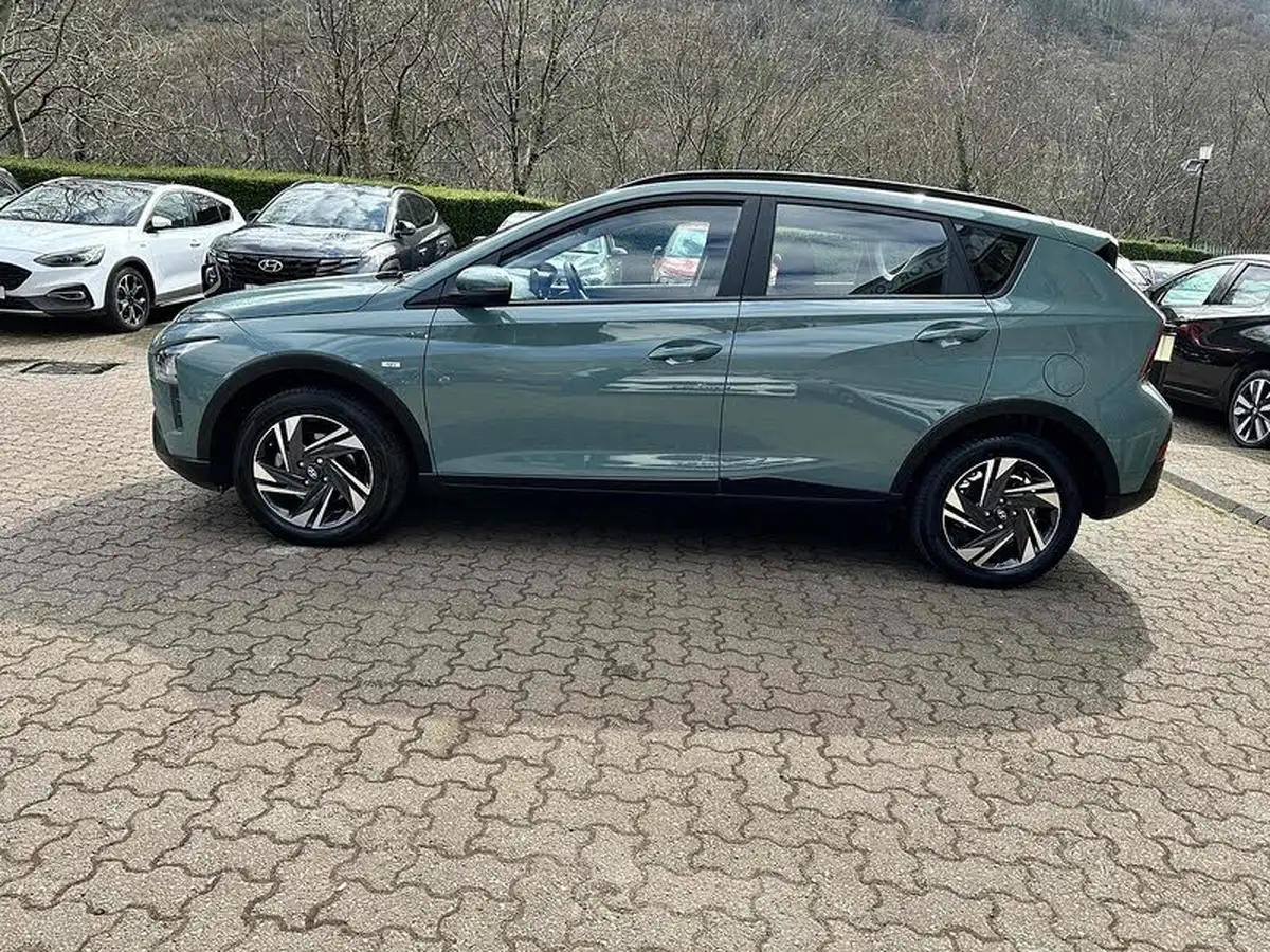 2022-hyundai-bayon-10-t-gdi-se-connect-dct-big-11