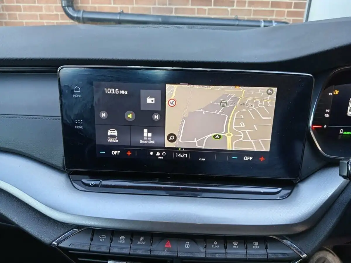 2021-skoda-octavia-big-6