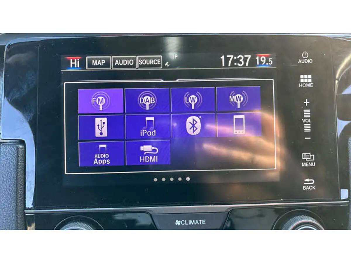 2019-honda-civic-10-vtec-turbo-sr-hatchback-5d-big-24