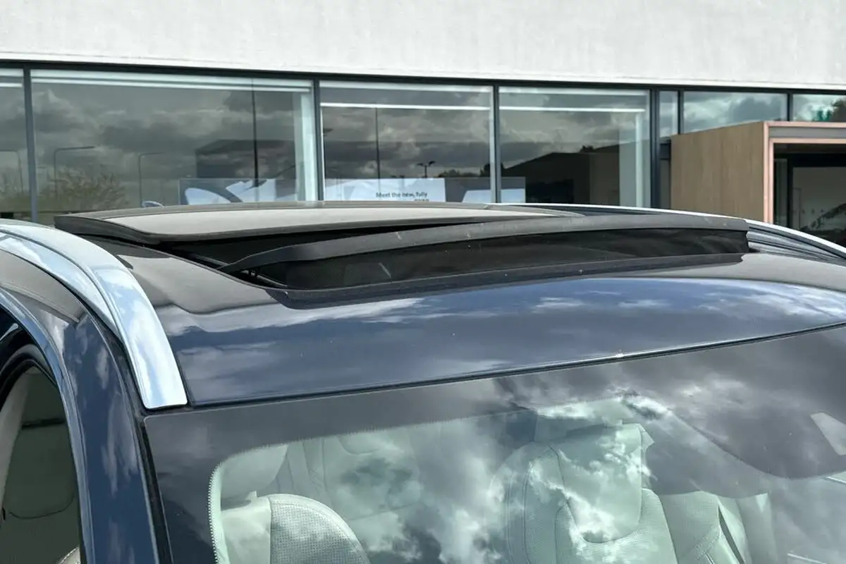 2021-volvo-xc90-20td-b5-inscription-big-33