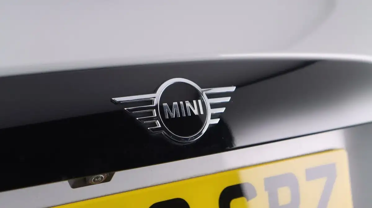 2022-mini-cooper-e-cooper-s-2-big-20