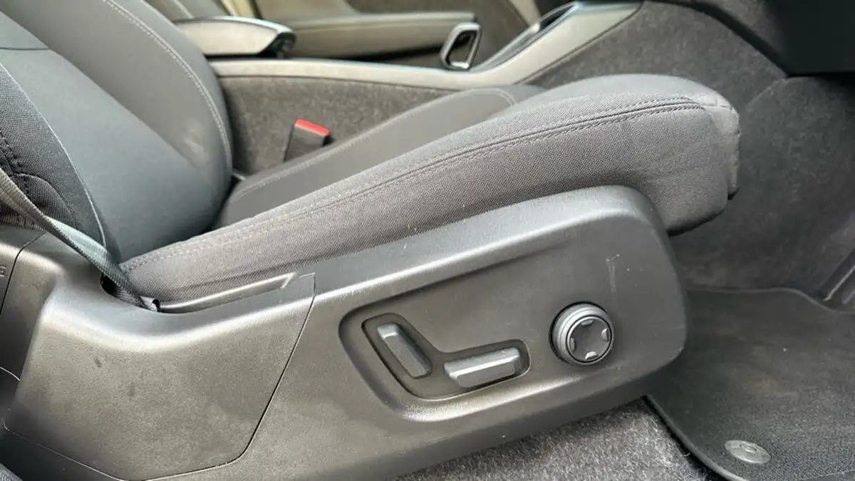 2021-volvo-xc40-e-twin-recharge-plus-big-43