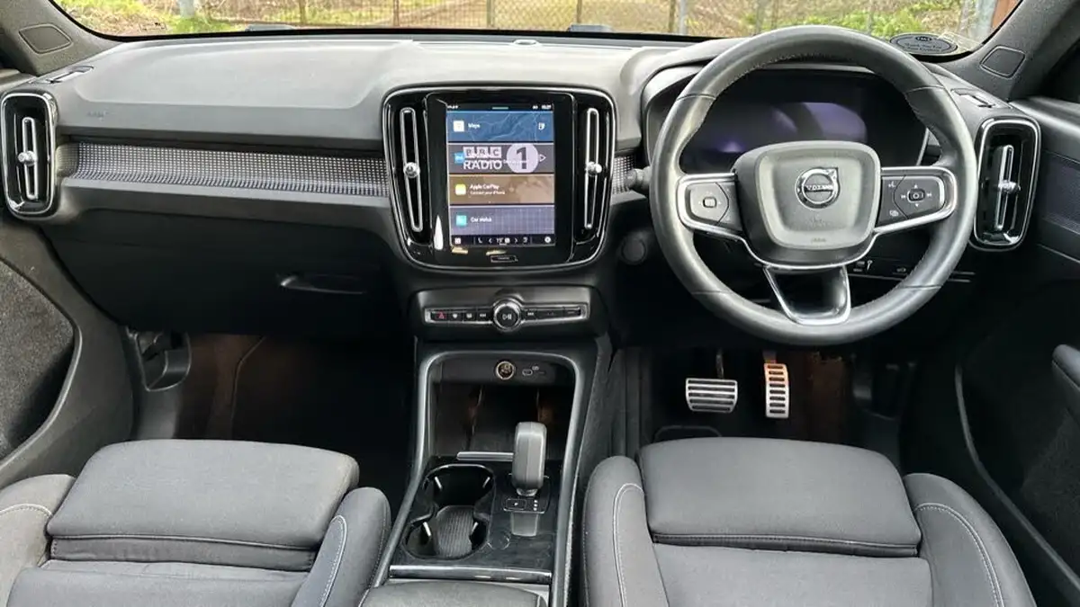 2021-volvo-xc40-e-twin-recharge-plus-big-19