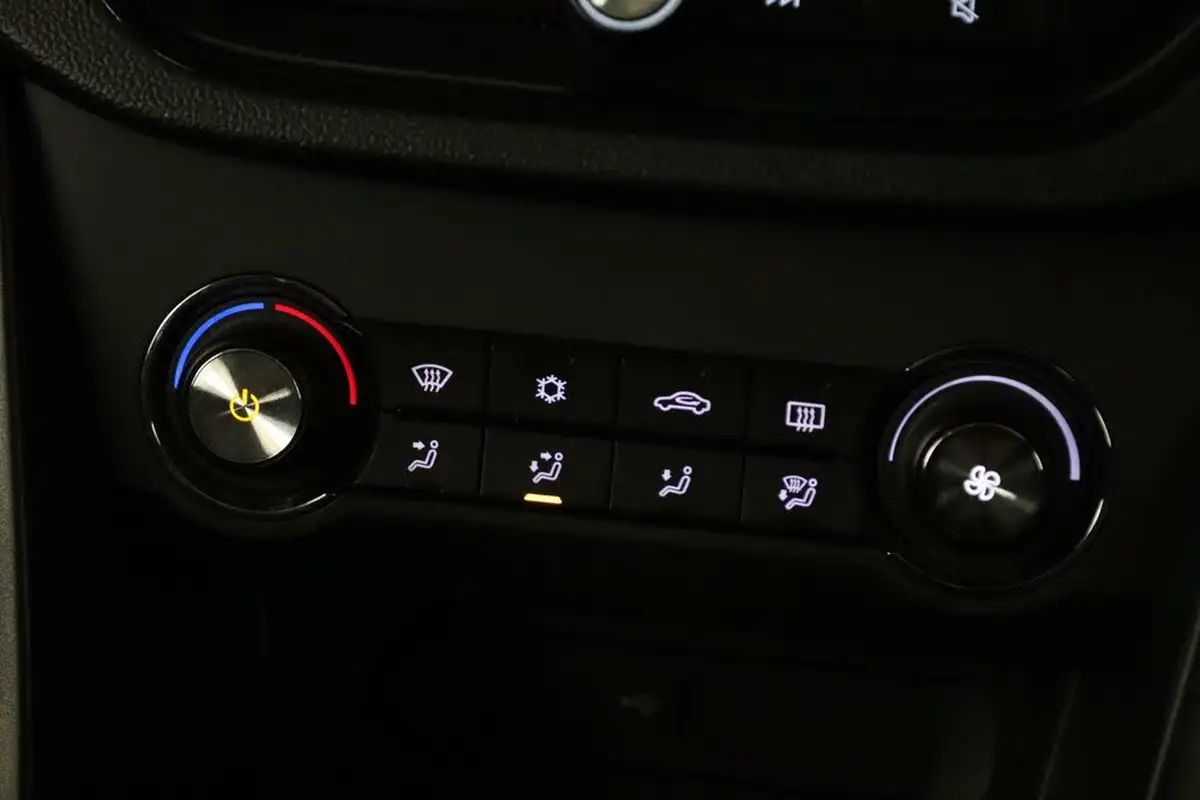 2023-mg-mg3-15-vti-tech-exclusive-nav-big-27
