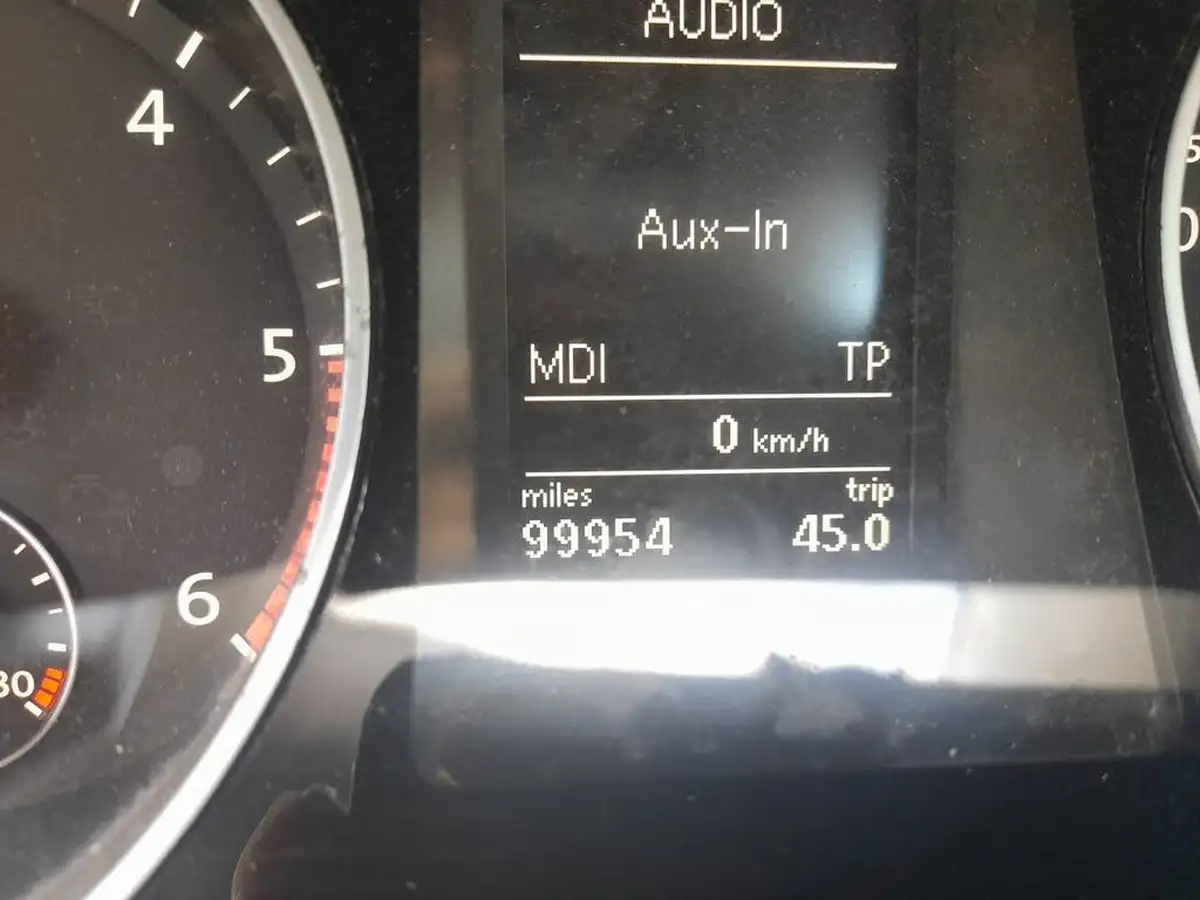 2011-volkswagen-passat-20td-se-estate-5d-big-7