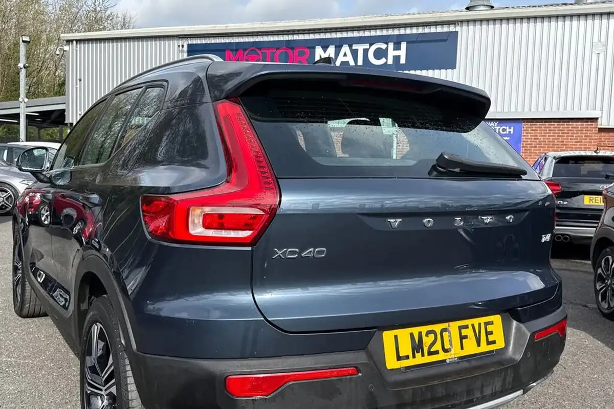 2020-volvo-xc40-20-t4-inscription-pro-big-6