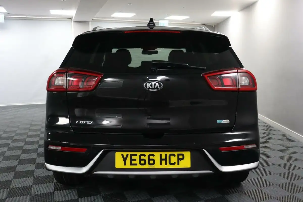 2016-kia-niro-16-gdi-2-big-6