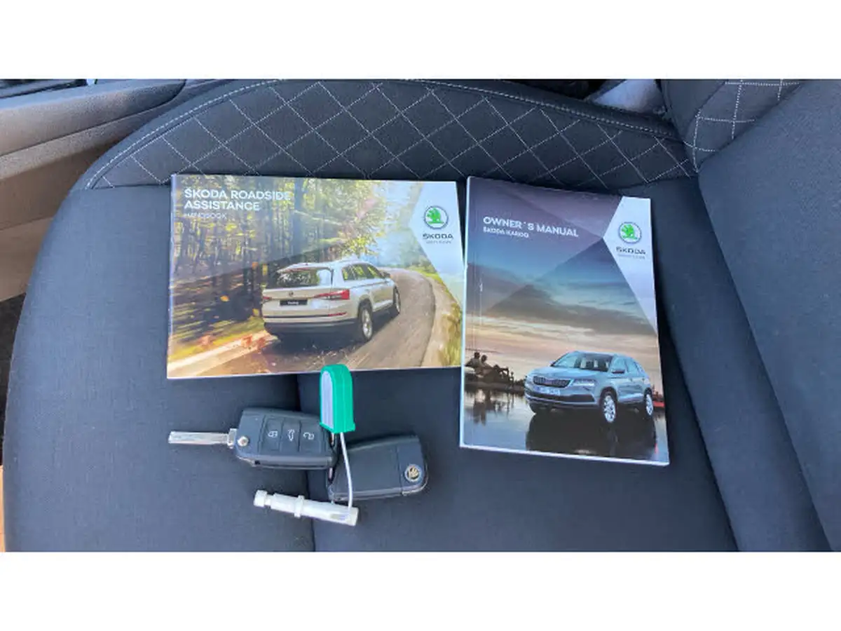 2020-skoda-karoq-10-tsi-se-115ps-big-18