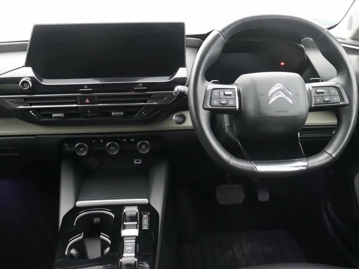 2023-citroen-c5-x-12-puretech-shine-big-13
