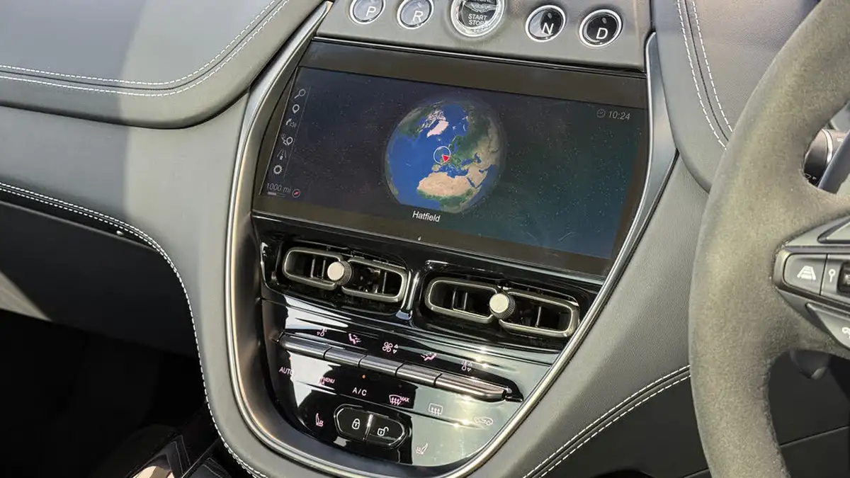 2023-aston-martin-dbx-40-v8-big-29