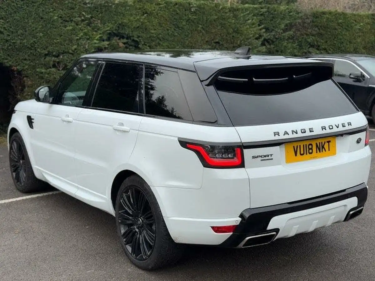 2018-land-rover-range-rover-sport-30-sd-v6-hse-dynamic-sd-v6-big-9