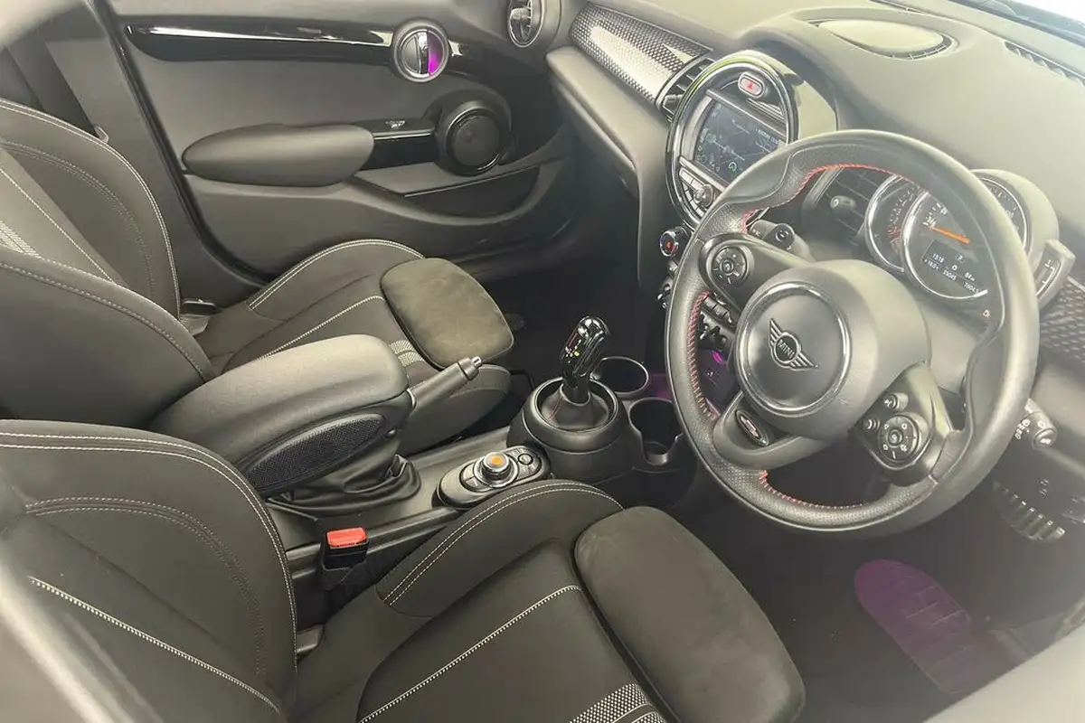 2019-mini-cooper-20-cooper-s-sport-189bhp-hatchback-5d-auto-big-9