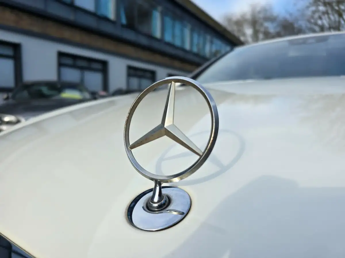 2011-mercedes-benz-s-class-55-s500-big-54
