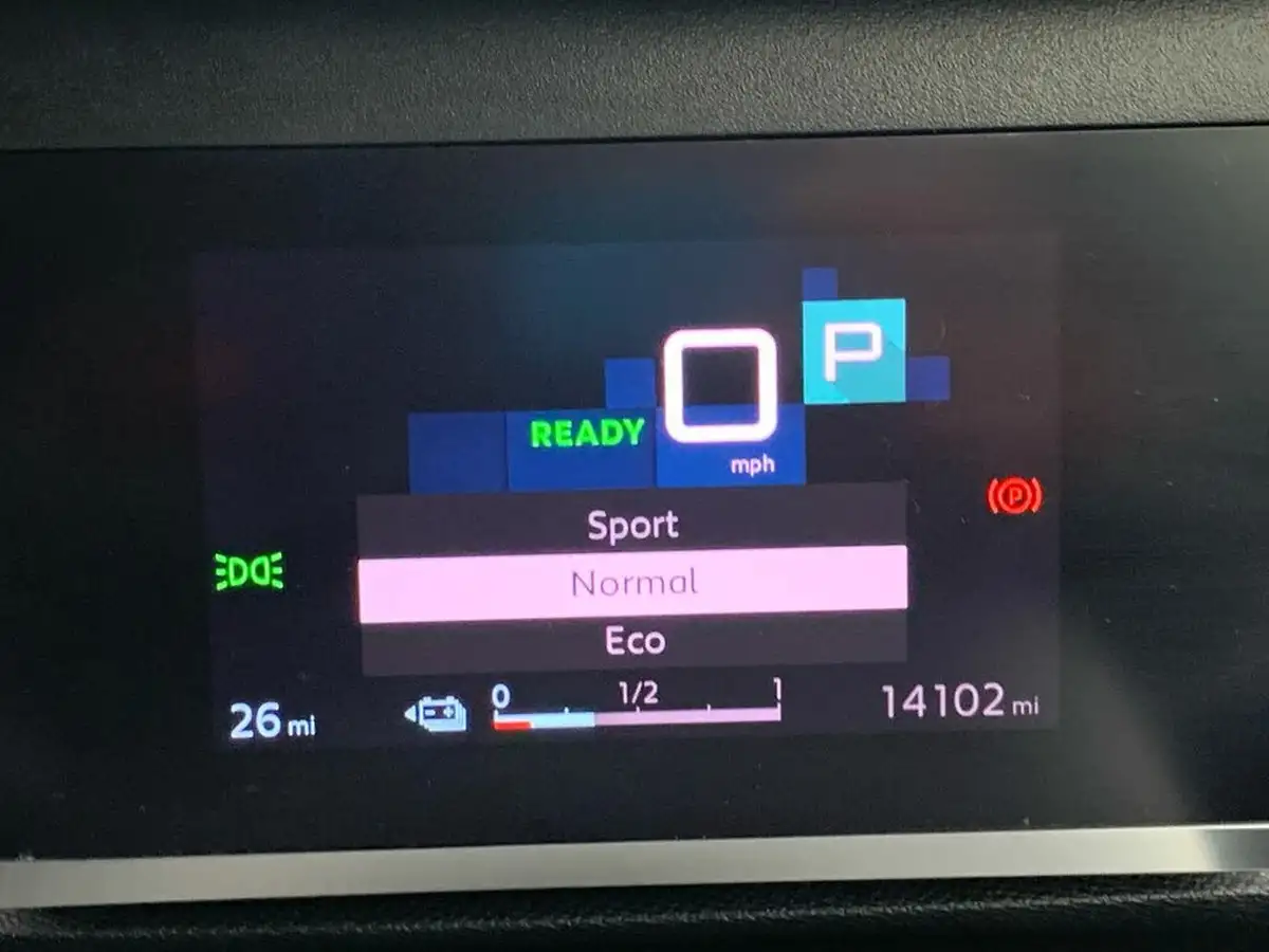 2021-citroen-c4-e-shine-big-37