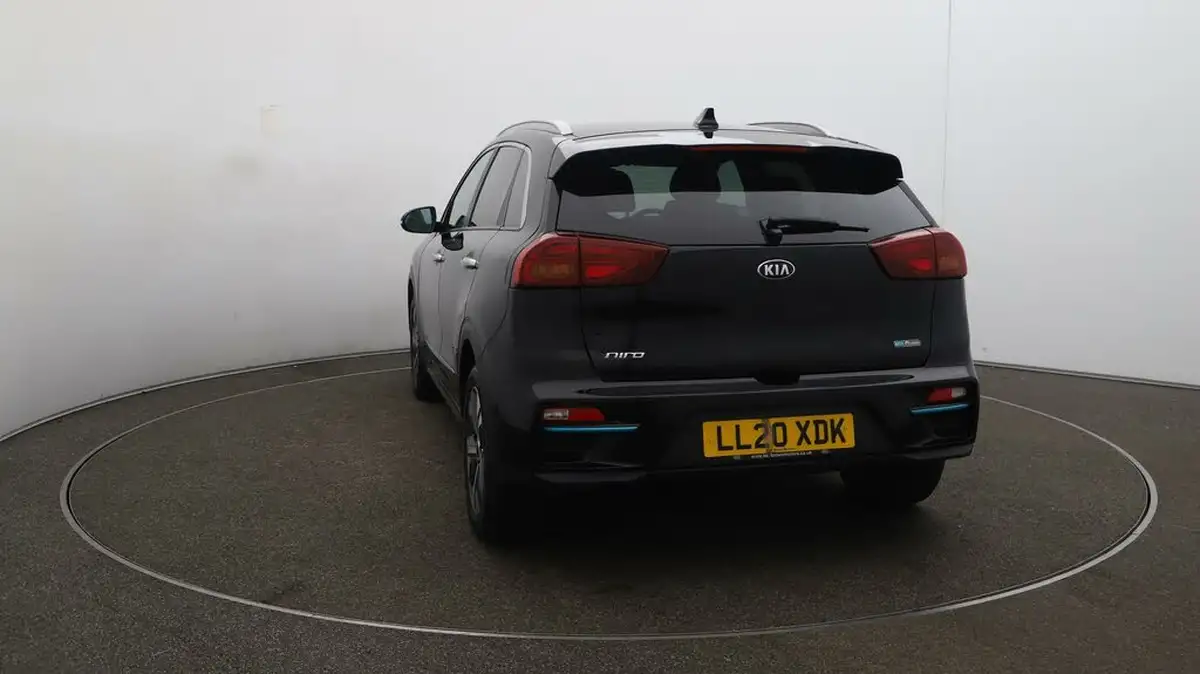 2020-kia-e-niro-ev-4-big-52