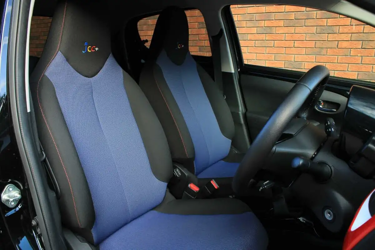 2021-citroen-c1-10-vti-jcc-big-3