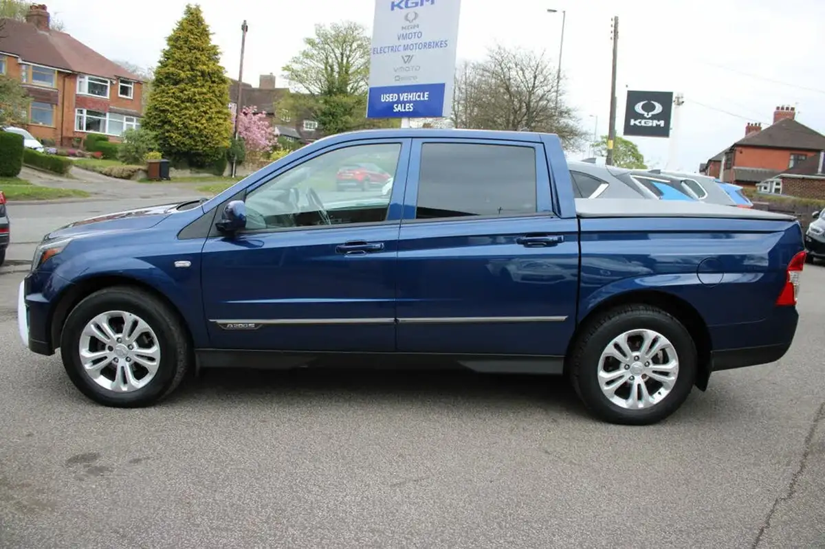 2016-kgm-ssangyong-korando-sports-20td-ex-auto-big-7