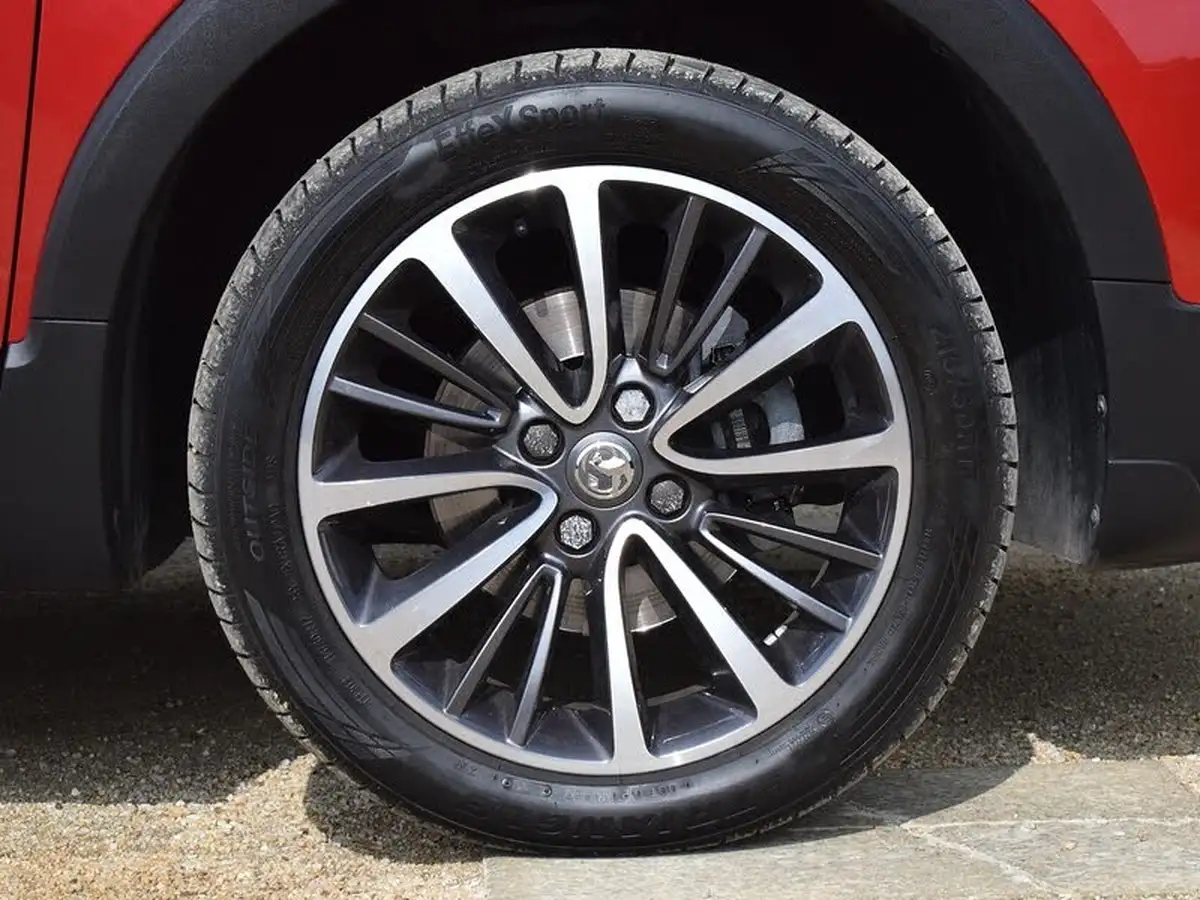 2020-vauxhall-crossland-x-12-elite-nav-130ps-turbo-auto-big-23
