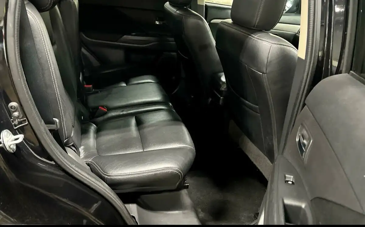 2016-mitsubishi-outlander-22di-d-gx3-7st-auto-big-5