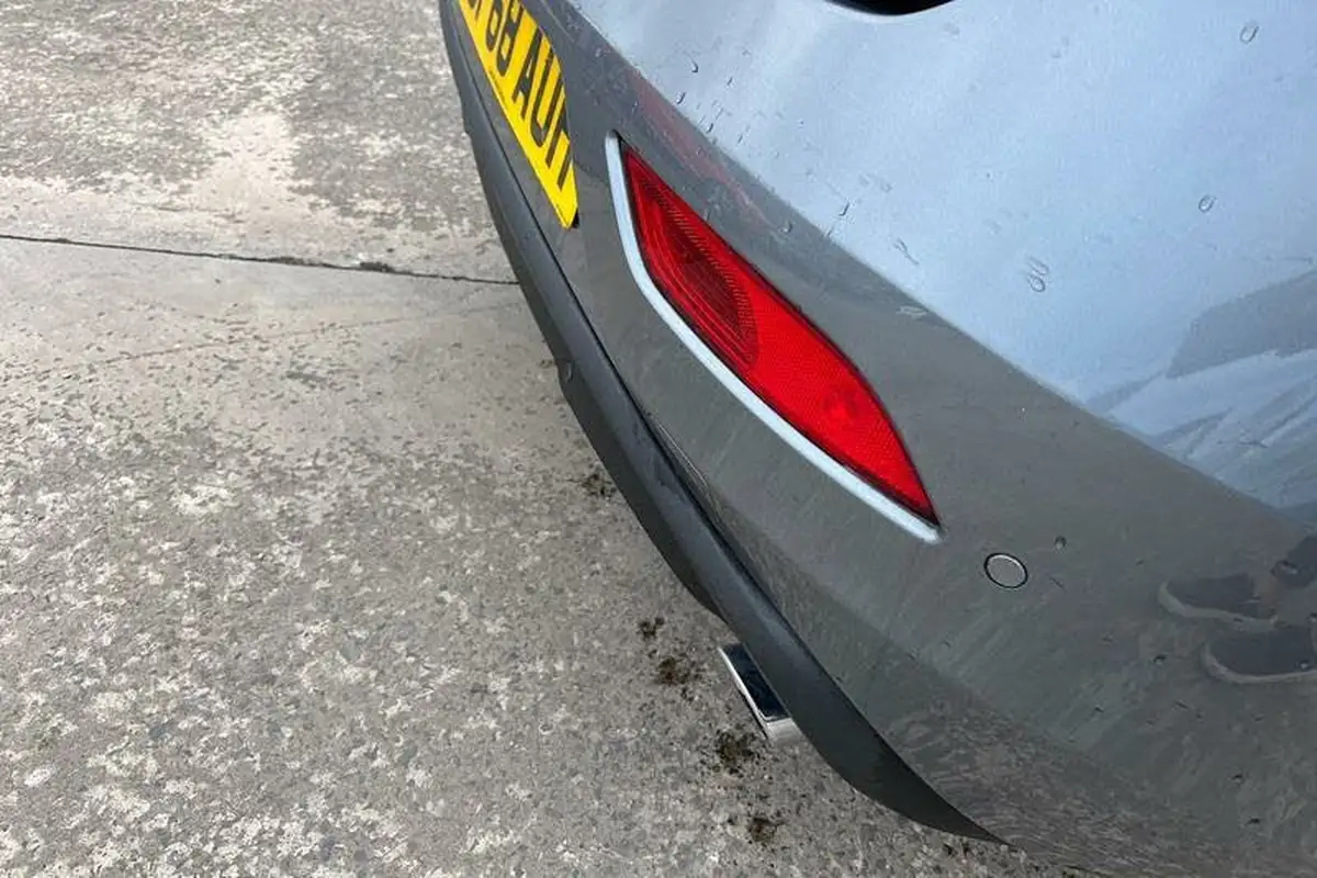 2019-volvo-v40-20td-d2-momentum-nav-plus-big-38