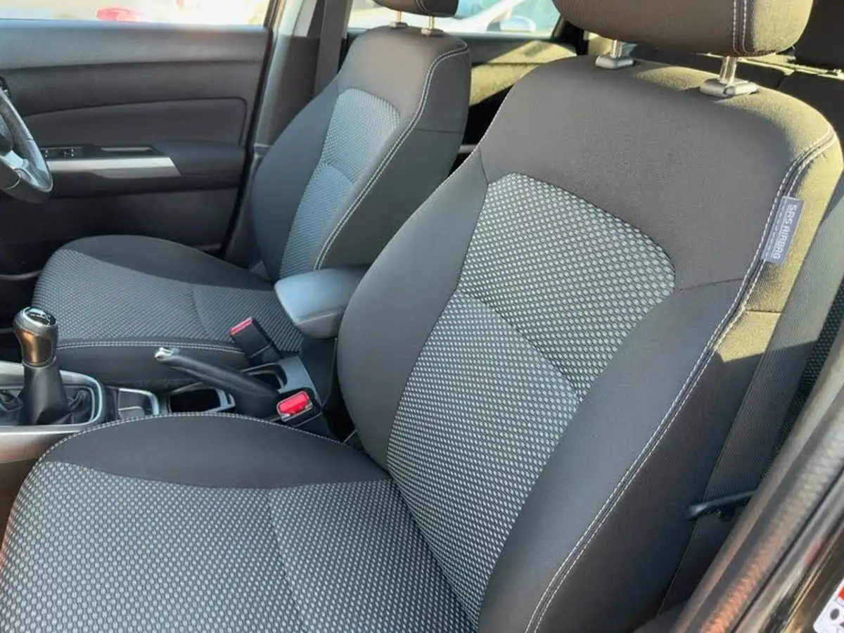 2018-suzuki-vitara-10-boosterjet-sz-t-big-23