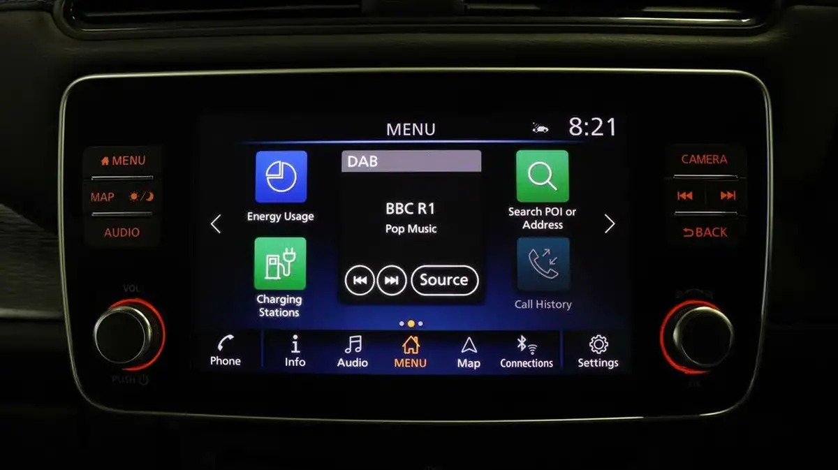 2020-nissan-leaf-e-n-connecta-big-10