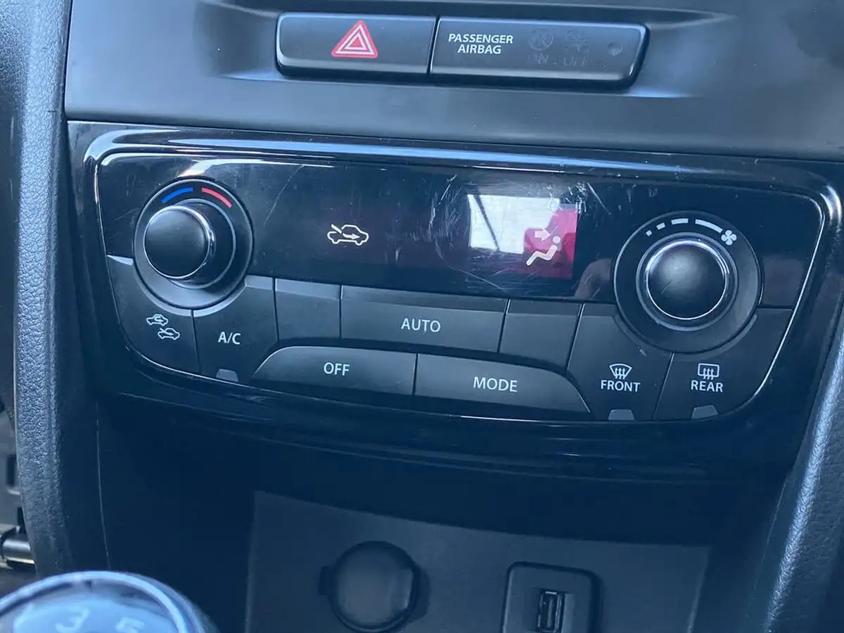 2019-suzuki-vitara-10-boosterjet-sz4-big-11
