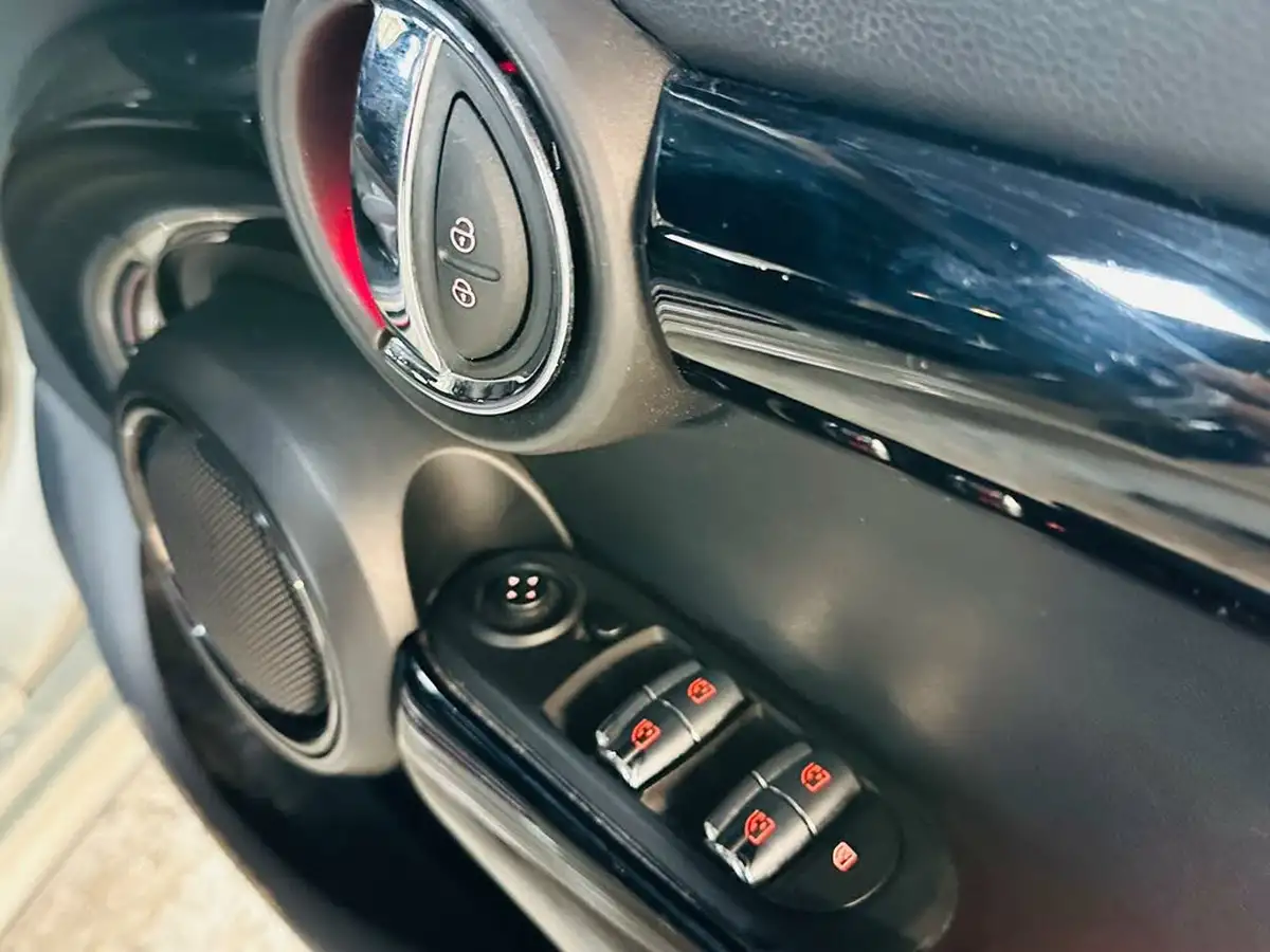 2019-mini-cooper-20-cooper-s-sport-189bhp-hatchback-5d-auto-big-48