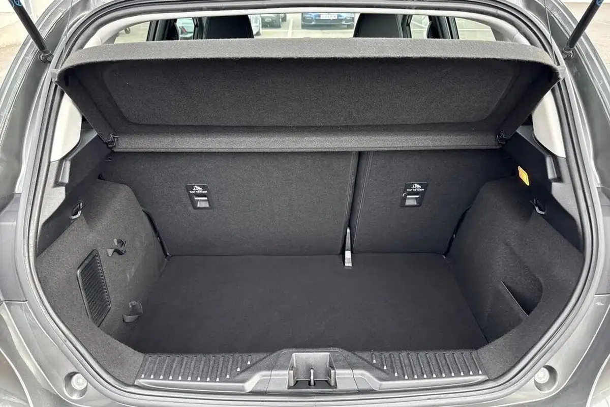2019-ford-fiesta-10t-zetec-5d-big-6