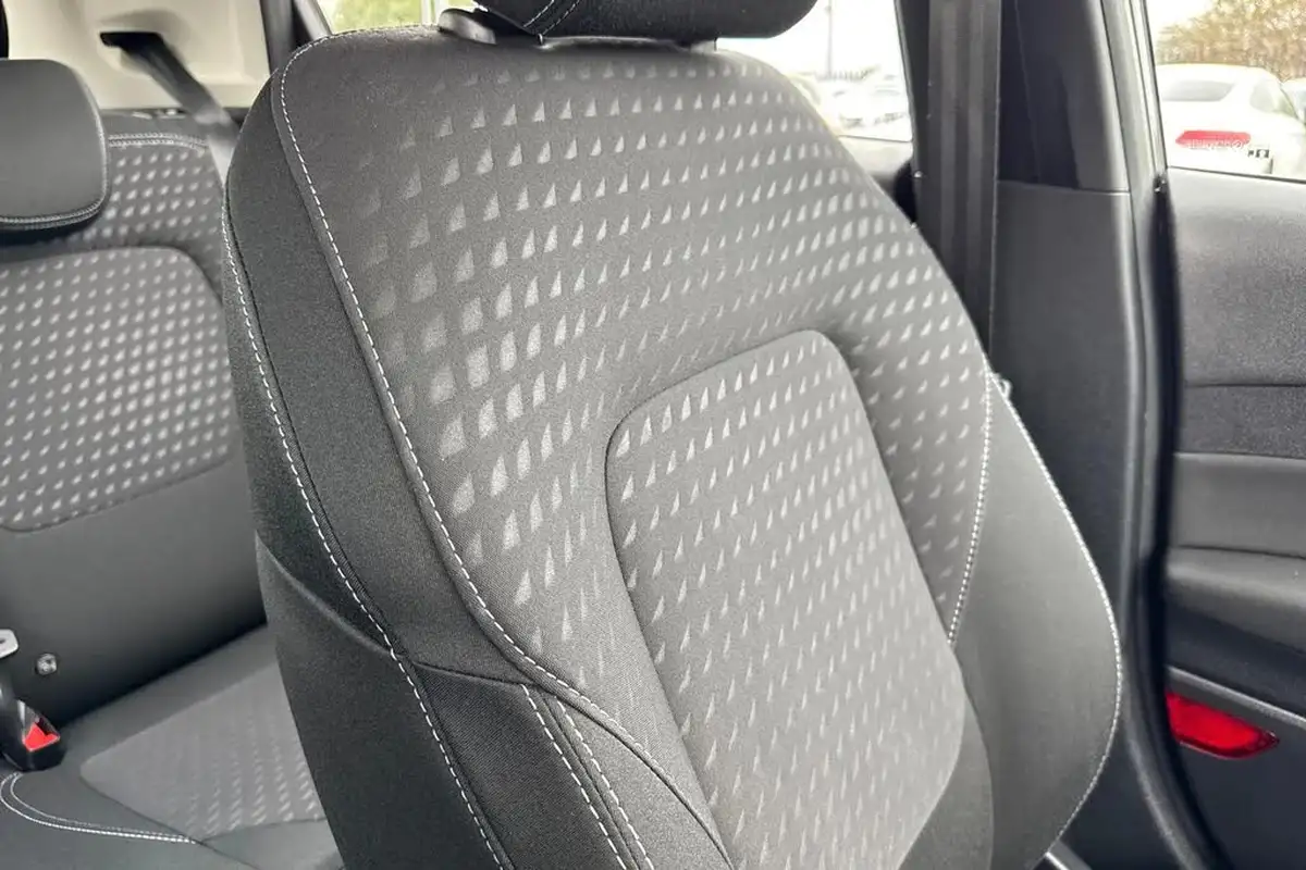 2019-ford-fiesta-10t-zetec-5d-big-58