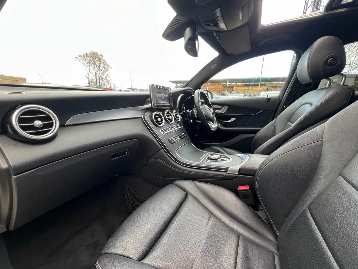 2018-mercedes-benz-glc-class-21d-glc250d-amg-line-premiumss-coupe-4d-big-42