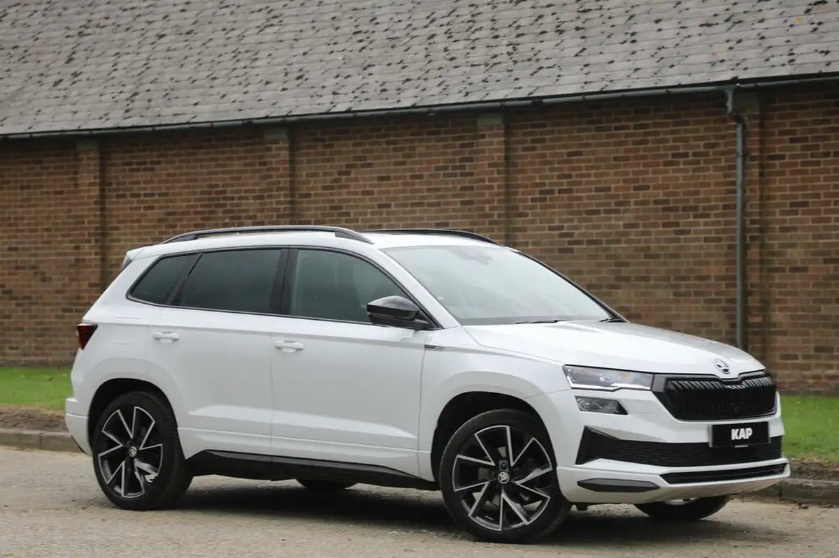 2023-skoda-karoq-20tdi-sportline-4x4-dsg-big-0