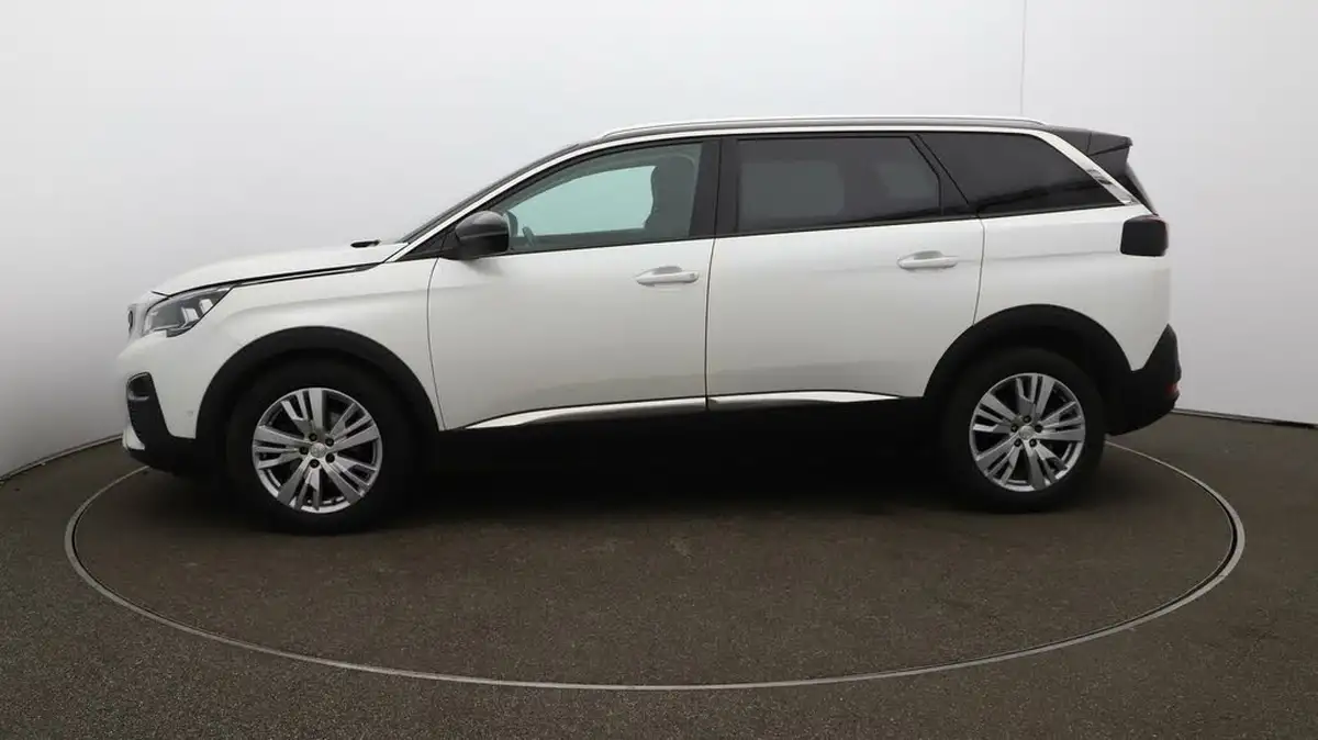 2020-peugeot-5008-suv-12-puretech-allure-big-58