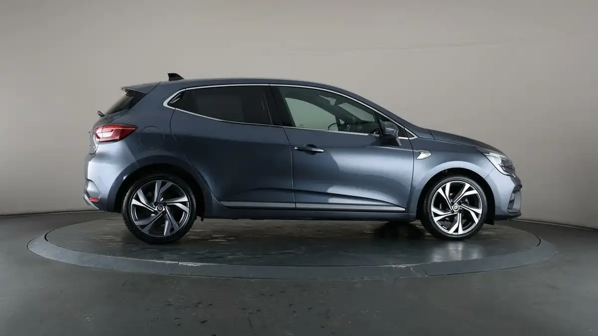 2021-renault-clio-10-tce-rs-line-90ps-big-52