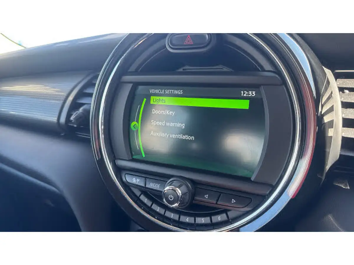 2020-mini-countryman-15-cooper-classic-big-43