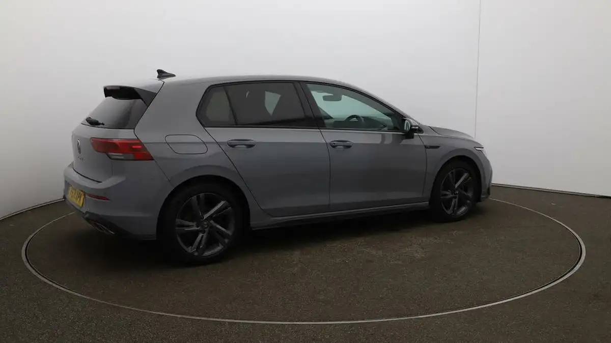 2021-volkswagen-golf-15-tsi-r-line-150ps-hatchback-big-45