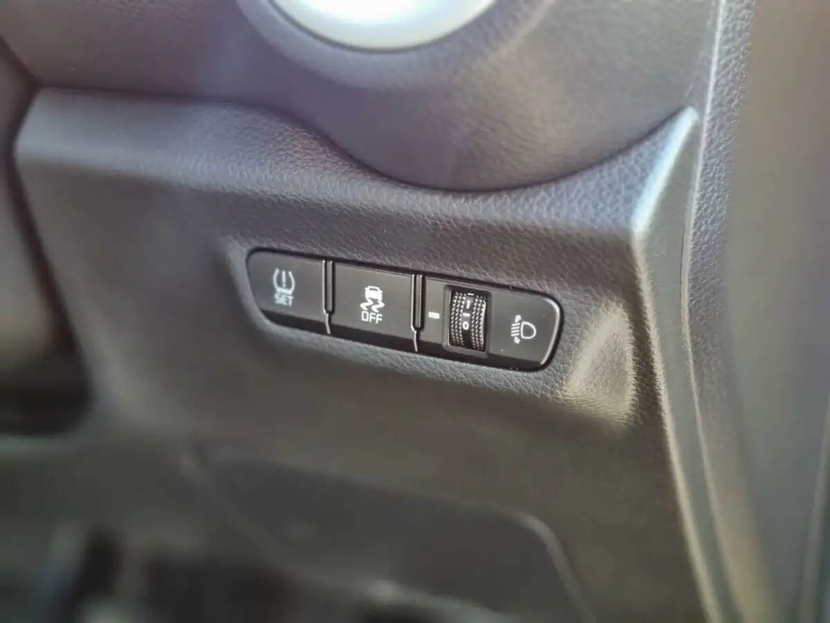 2021-kia-picanto-10-x-line-big-14