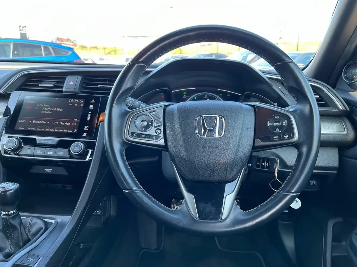 2019-honda-civic-16-i-dtec-sr-hatchback-5d-big-12