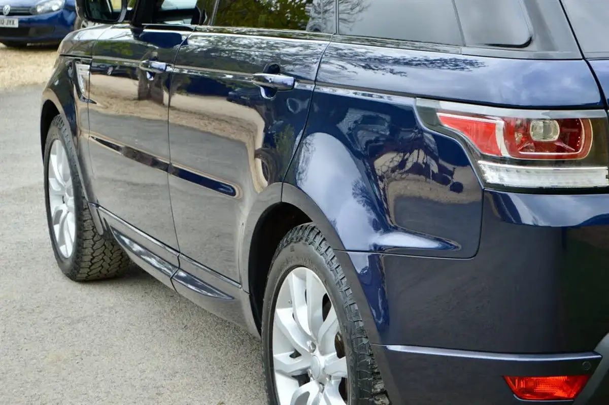 2017-land-rover-range-rover-sport-30-sd-v6-hse-306ps-big-18