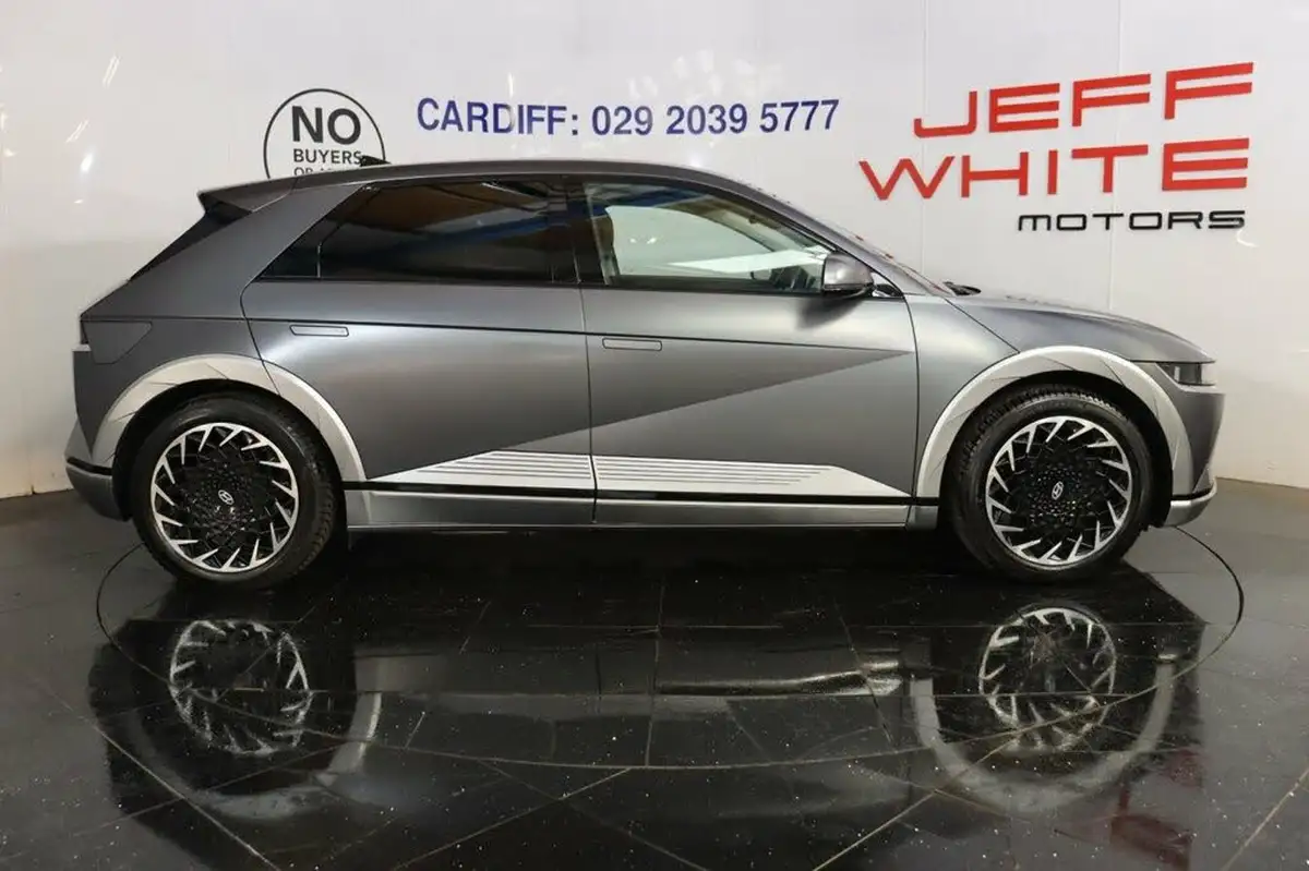 2021-hyundai-ioniq-5-e-ultimate-217ps-73kwh-rwd-big-5