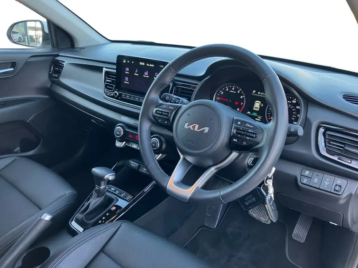 2023-kia-rio-10-t-gdi-3-dct-big-7